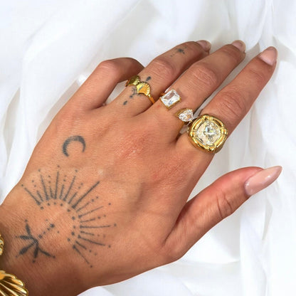 Anillo Elara (Ajustable)