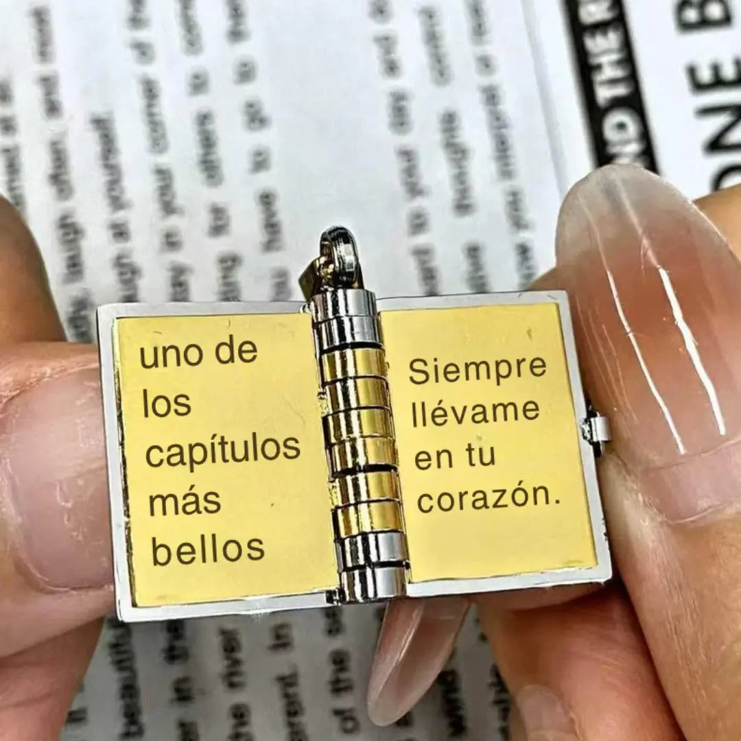 📘 Collar Libro para Mi Nieta