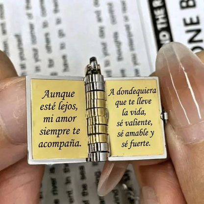 📘 Collar Libro para Mi Nieto